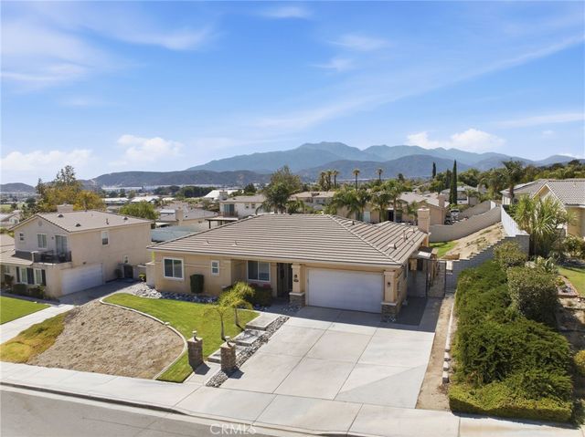 6680 Darling, San Bernardino, CA 92407