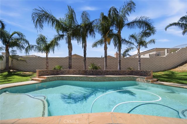 6680 Darling, San Bernardino, CA 92407