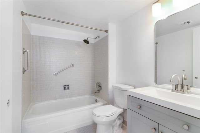 101 BRINY AV 1410, Pompano Beach, FL 33062