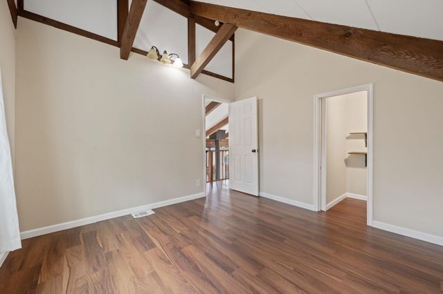 20904 Roundup TRL, Lago Vista, TX 78645