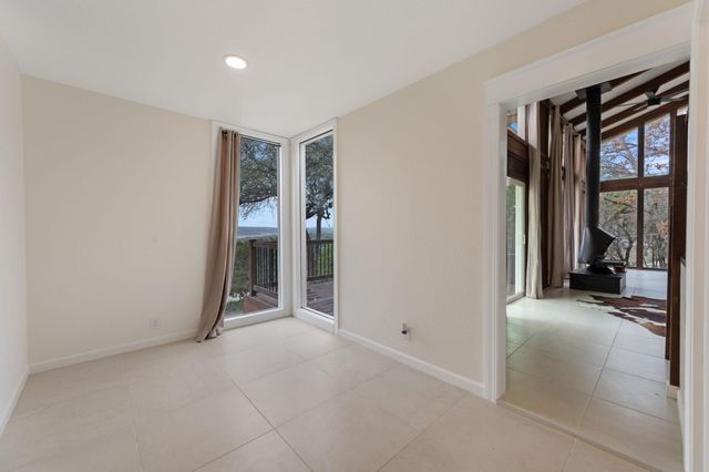 20904 Roundup TRL, Lago Vista, TX 78645