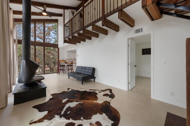 20904 Roundup TRL, Lago Vista, TX 78645