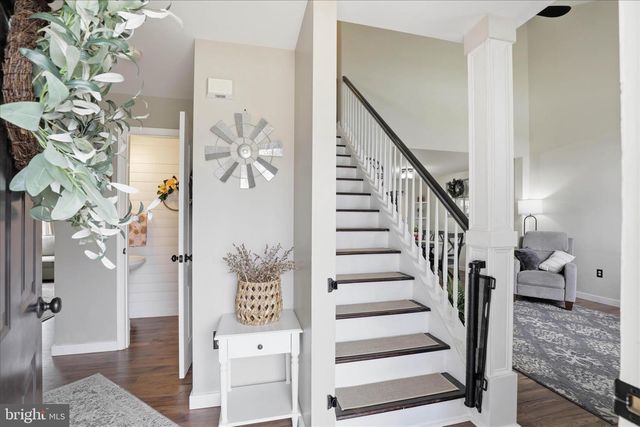 42 MISTY MEADOW DR, Reinholds, PA 17569