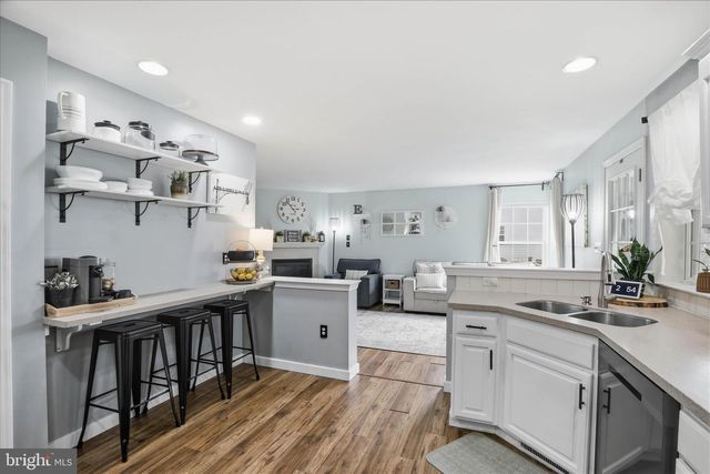 42 MISTY MEADOW DR, Reinholds, PA 17569
