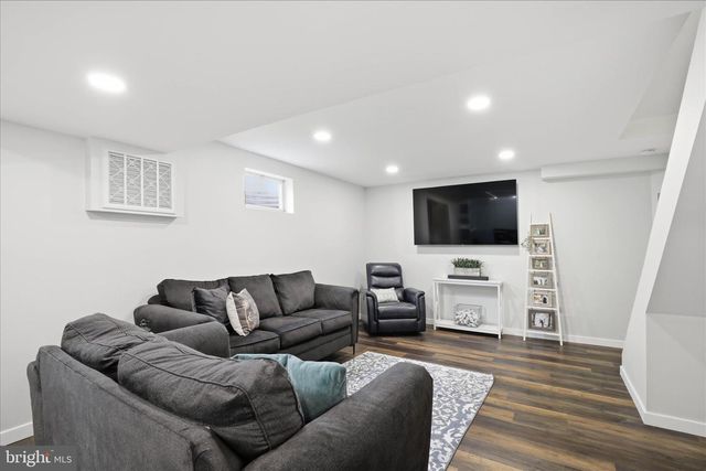 42 MISTY MEADOW DR, Reinholds, PA 17569