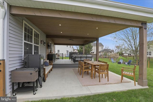 42 MISTY MEADOW DR, Reinholds, PA 17569