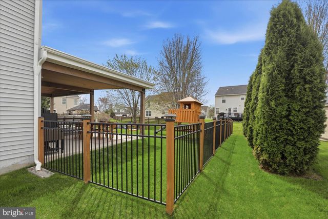 42 MISTY MEADOW DR, Reinholds, PA 17569