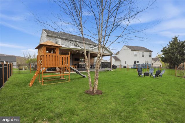 42 MISTY MEADOW DR, Reinholds, PA 17569