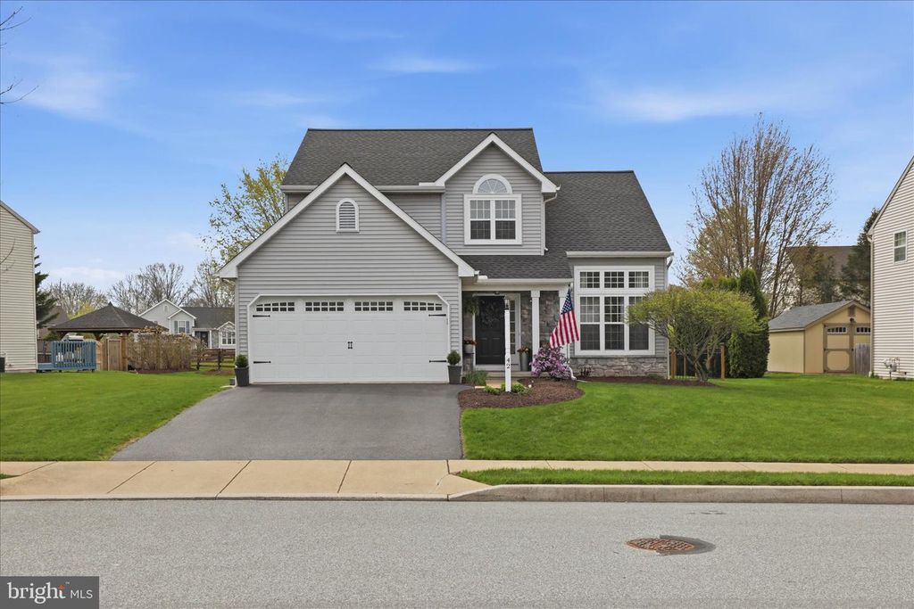 42 MISTY MEADOW DR, Reinholds, PA 17569