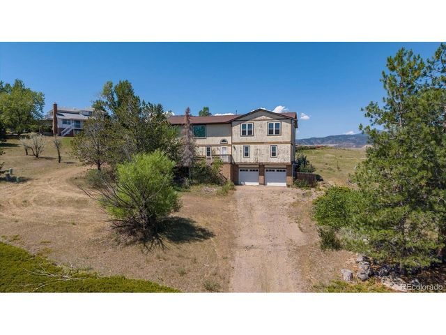 7431 Terry Ct, Arvada, CO 80007