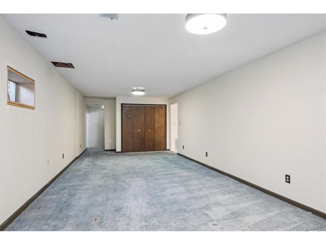 7431 Terry Ct, Arvada, CO 80007