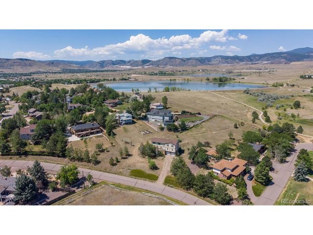 7431 Terry Ct, Arvada, CO 80007