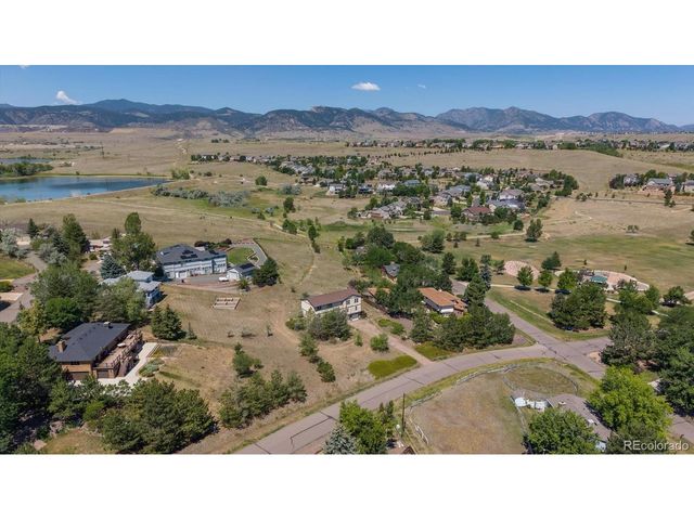 7431 Terry Ct, Arvada, CO 80007