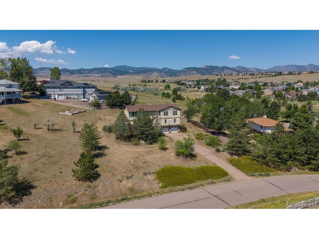 7431 Terry Ct, Arvada, CO 80007