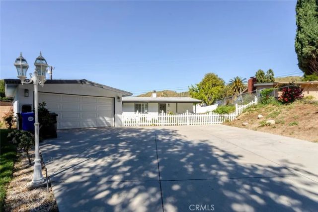 22459 Guadilamar Drive, Saugus, CA 91350