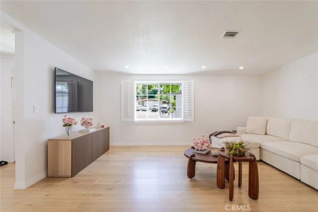 22459 Guadilamar Drive, Saugus, CA 91350