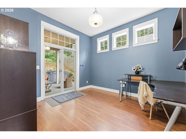 35810 CHINOOK St, Sandy, OR 97055