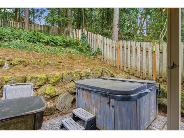 35810 CHINOOK St, Sandy, OR 97055