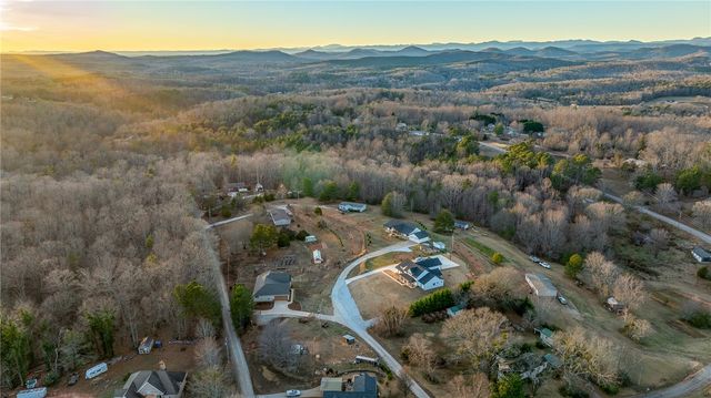 117 Foggy Mountain Way, Pickens, SC 29671