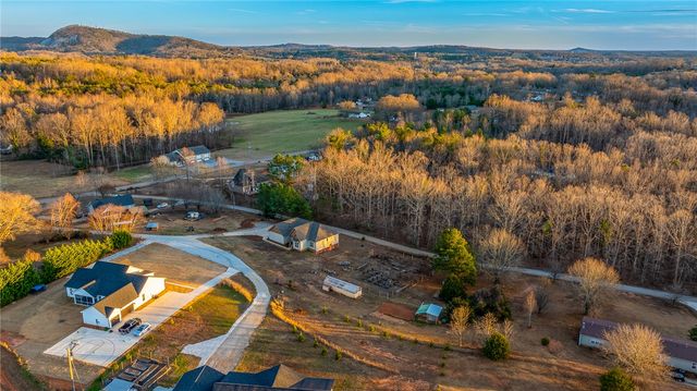 117 Foggy Mountain Way, Pickens, SC 29671