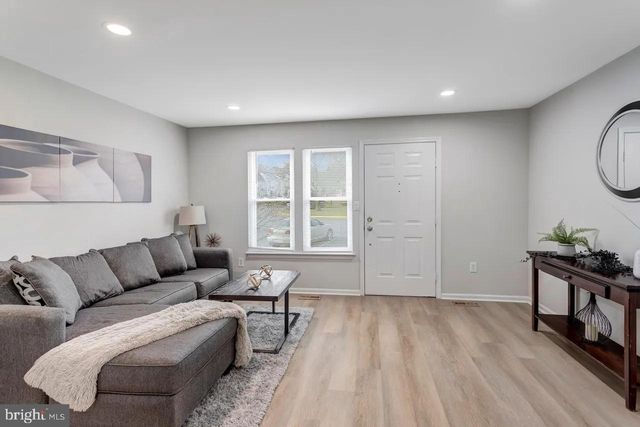 15352 GUNSMITH TER, Woodbridge, VA 22191