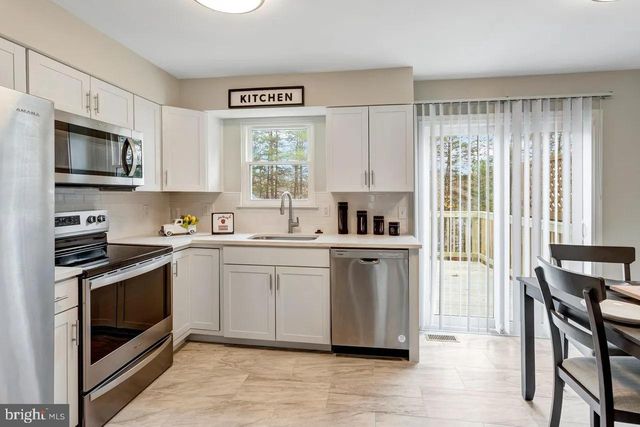 15352 GUNSMITH TER, Woodbridge, VA 22191