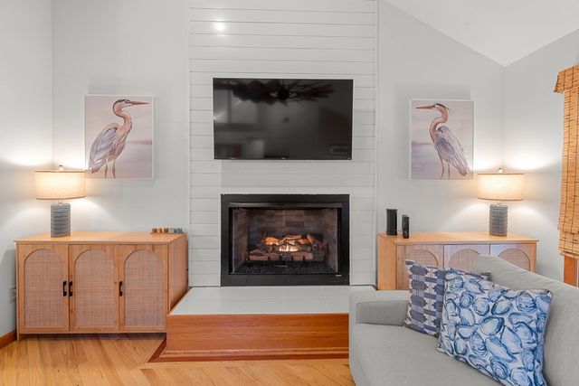 187 Alston Rd., Pawleys Island, SC 29585