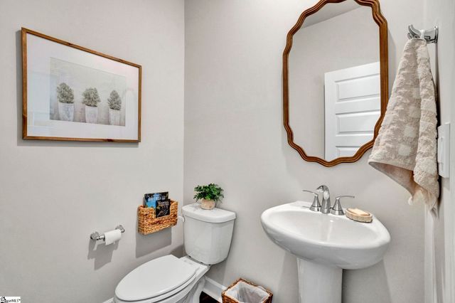 111 Tantalus Street, Gray Court, SC 29645