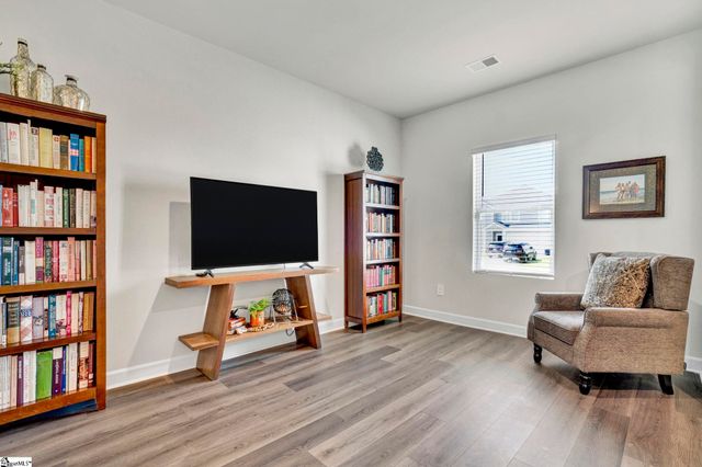 111 Tantalus Street, Gray Court, SC 29645