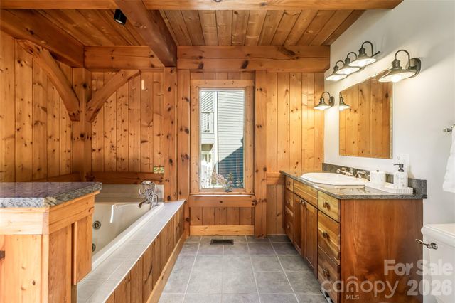 10 and 12 Dogwood Hills Lane, Weaverville, NC 28787