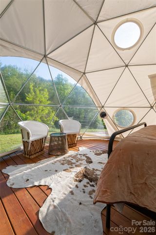 10 and 12 Dogwood Hills Lane, Weaverville, NC 28787