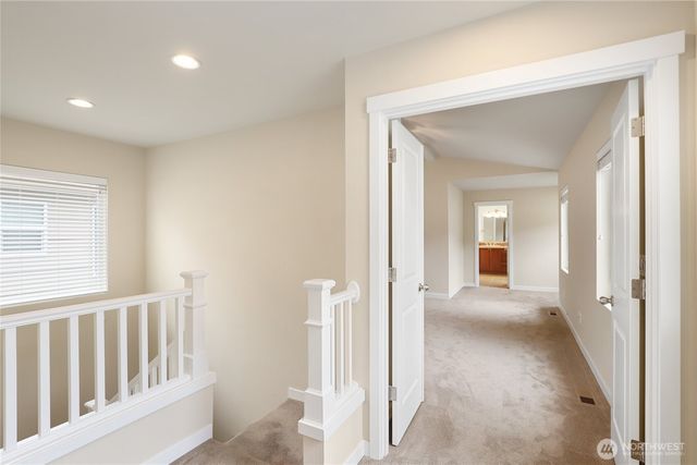 10248 242nd Avenue NE, Redmond, WA 98053