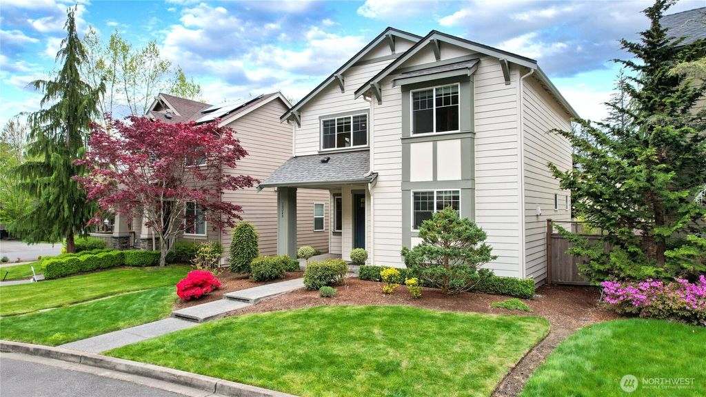 10248 242nd Avenue NE, Redmond, WA 98053