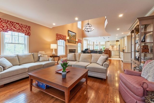 29 Woodcliffe Rd., Lexington, MA 02421