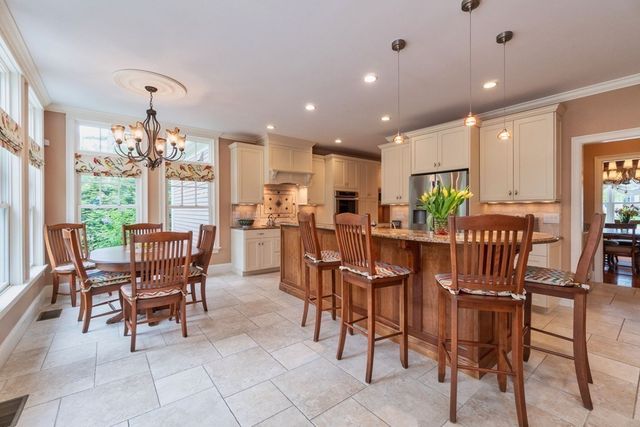 29 Woodcliffe Rd., Lexington, MA 02421