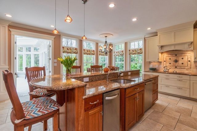 29 Woodcliffe Rd., Lexington, MA 02421