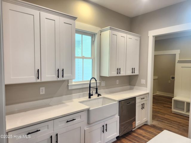 459 Boundary Loop Road, Calabash, NC 28467