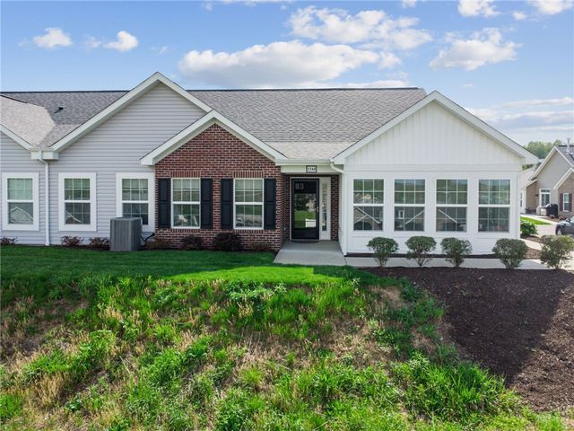 1244 Sandy Ridge Dr, Buffalo Twp, PA 16055