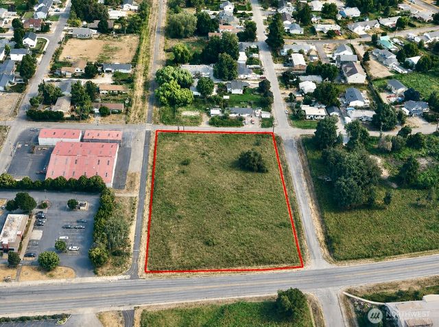 415 Tacoma Boulevard, Pacific, WA 98047