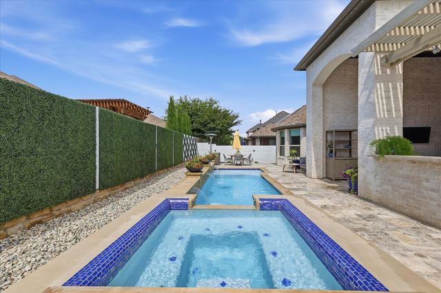 1209 10th Street, Argyle, TX 76226