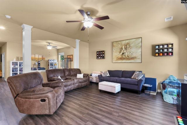 6 Race Stable Court, Lugoff, SC 29078