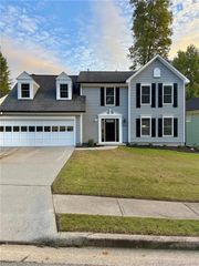 2200 Carlysle Cove Drive, Lawrenceville, GA 30044
