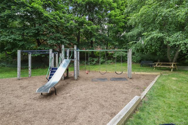 140 N Broadway IT9, Irvington, NY 10533