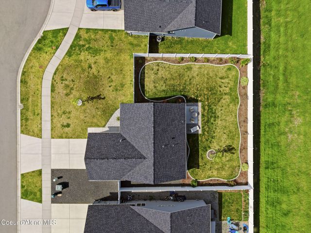 12704 N CAVANAUGH DR, Rathdrum, ID 83858