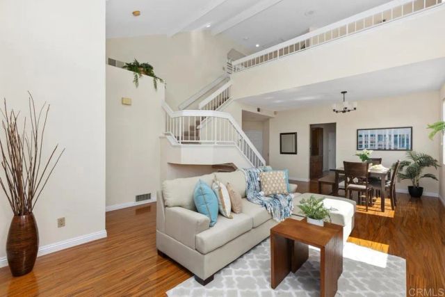 2478 Eagle Crest Ln, Vista, CA 92081