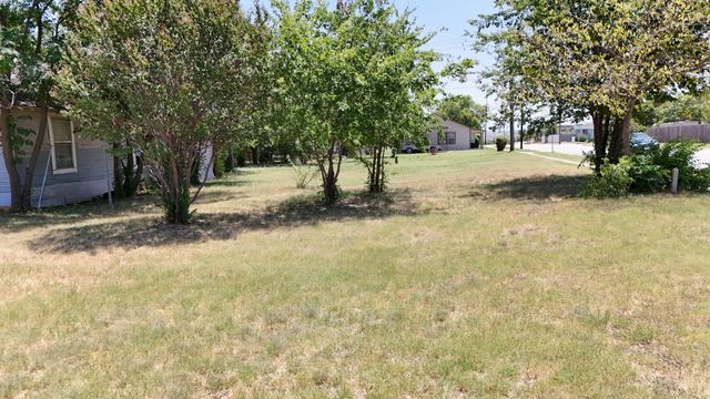 5637 Humbert Avenue, Fort Worth, TX 76107