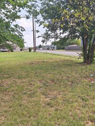 5637 Humbert Avenue, Fort Worth, TX 76107