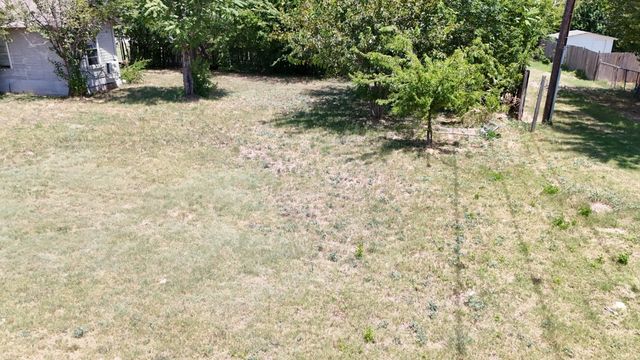5637 Humbert Avenue, Fort Worth, TX 76107