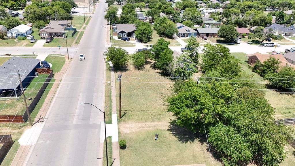 5637 Humbert Avenue, Fort Worth, TX 76107 — photo 2
