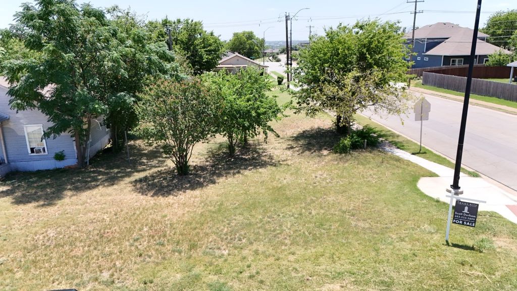 5637 Humbert Avenue, Fort Worth, TX 76107 — photo 4
